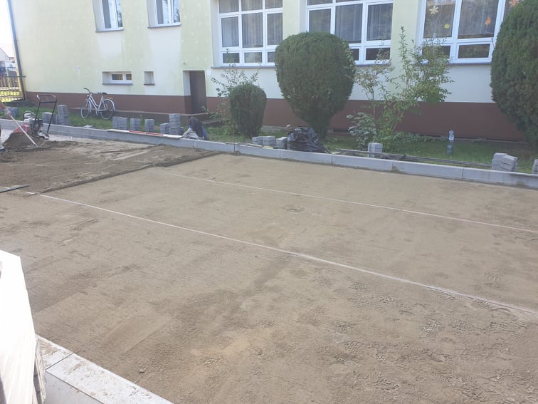 parking przy PSP w Gąsawach Rządowych 01