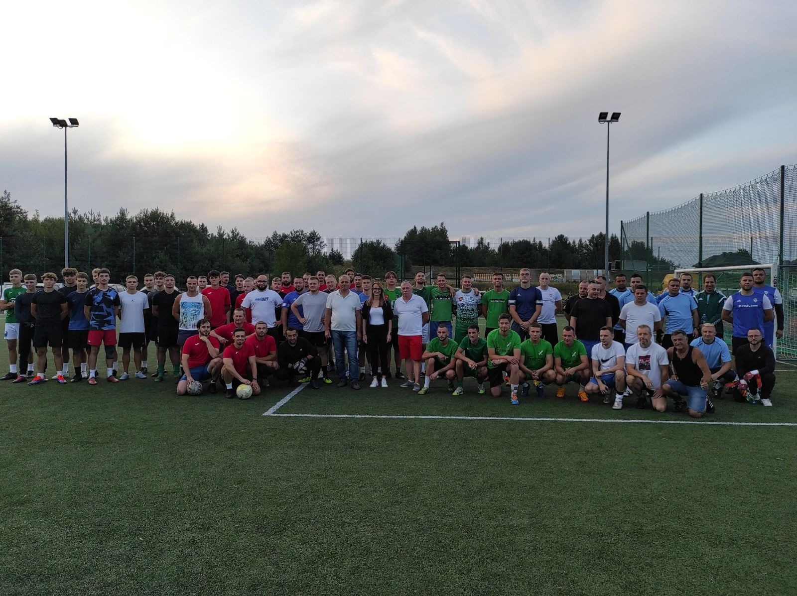 uczestnicy - zdjęcie grupowe